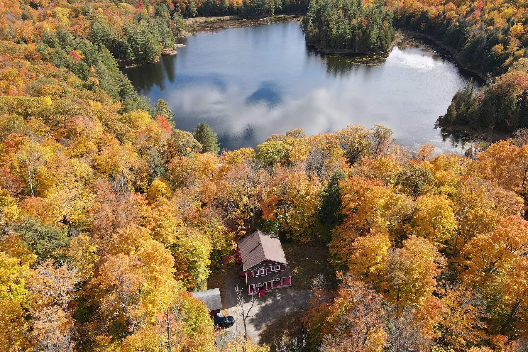 75 Rue du MontRoyal, Cantley, Québec Sotheby's International Realty Canada