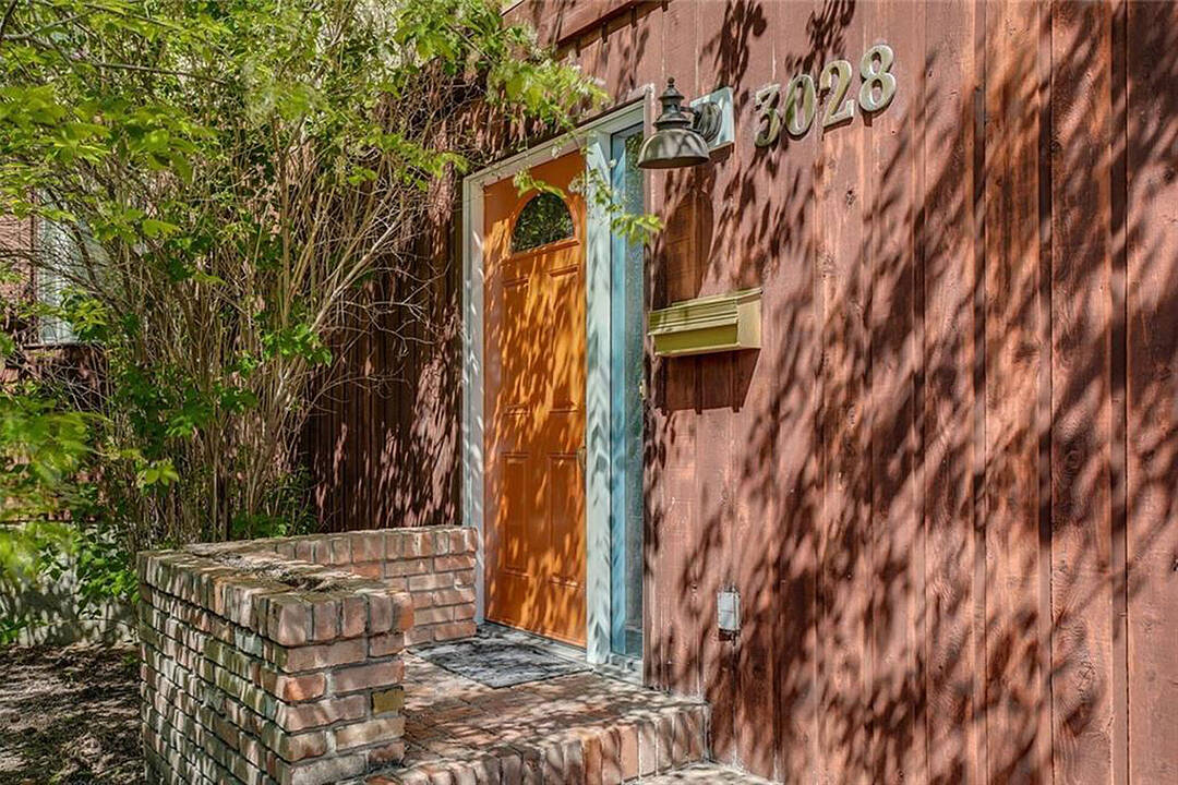 3028 8 Street SW Calgary, AB, Calgary, Alberta
