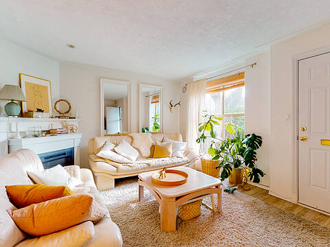 8-1010 Pembroke Street, Victoria