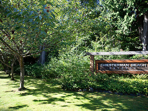 1174 Lynn Road, Tofino