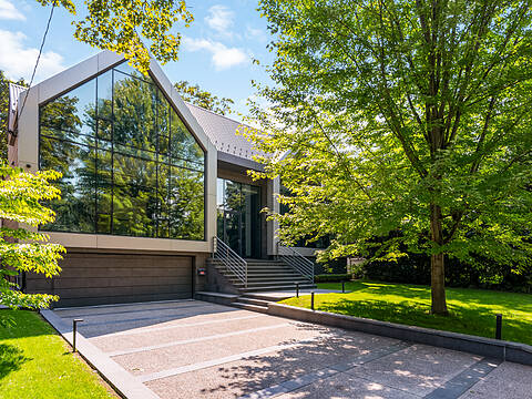 130 Riverview Drive, Toronto