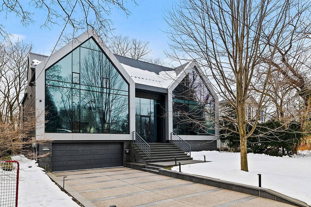 130 Riverview Drive, Toronto, Ontario