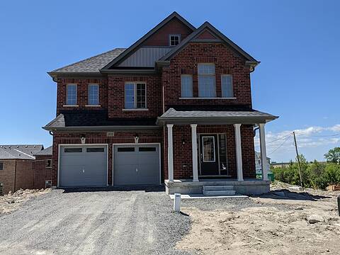 1974 Grandview St, Oshawa