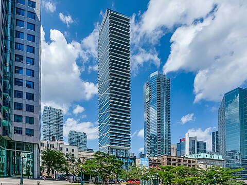 224 King St W #4302, Toronto