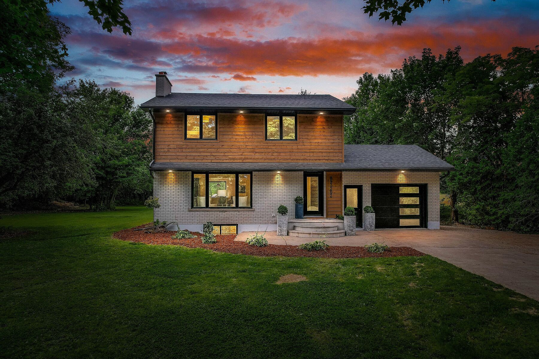 893202 Sixth Line EHS, Mono, Ontario Sotheby's International Realty