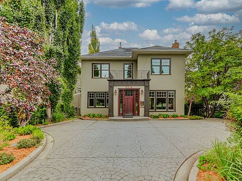 2906 10 Street SW, Calgary