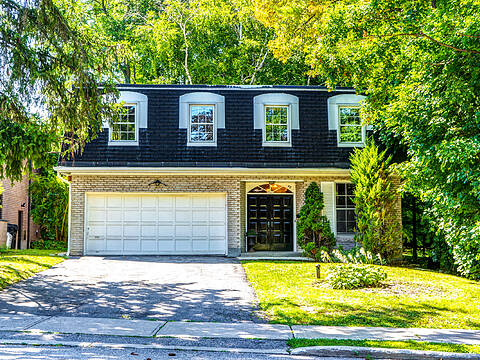 48 Blue Ridge Rd, Toronto