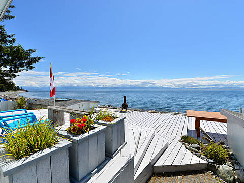 8697 West Coast Road, Victoria