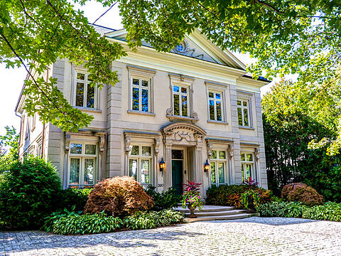 390 Russell Hill Road, Toronto