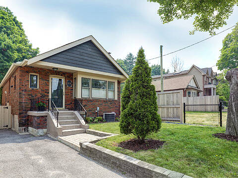 19 Southvale Dr, Toronto