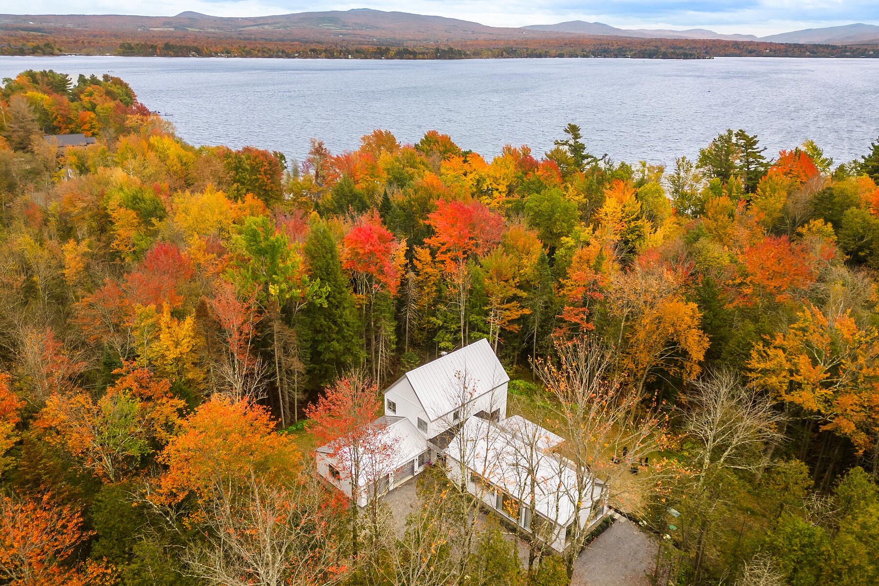 5 Rue des PicsBois, LacBrome, Québec Sotheby's International Realty
