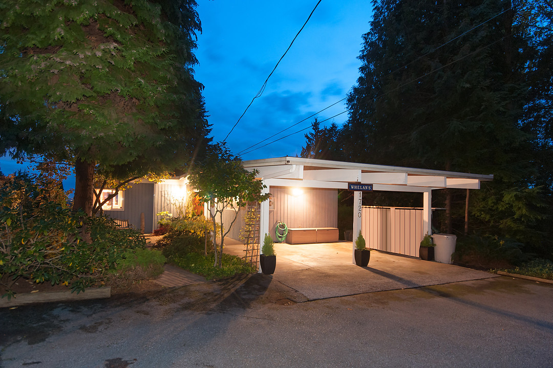 1720 Queens Avenue, West Vancouver, British Columbia