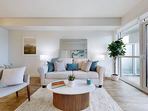 2093 Fairview St #1501, Burlington