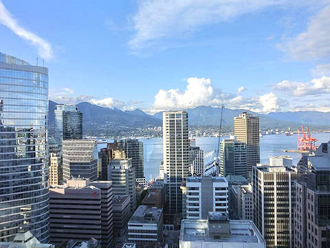 3102 667 Howe Street, Vancouver West