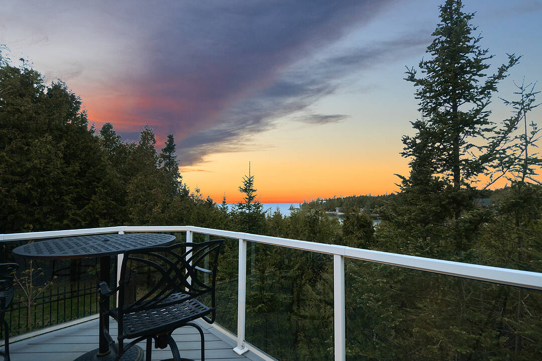 80 Corey Cresent, Tobermory, Ontario