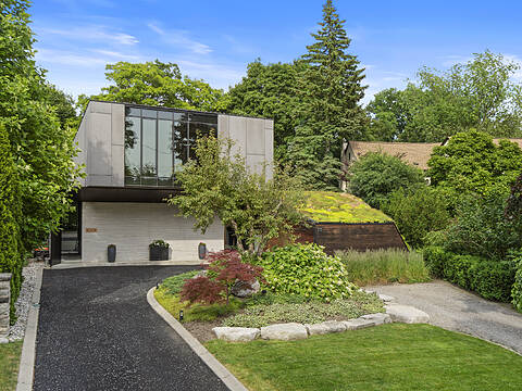 95 Riverview Dr, Toronto