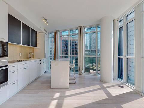 32 Davenport Rd #1008, Toronto