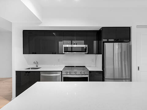 1063 Douglas Mccurdy Comm Circ #1201, Mississauga