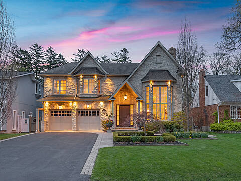 52 Nottingham Drive, Toronto