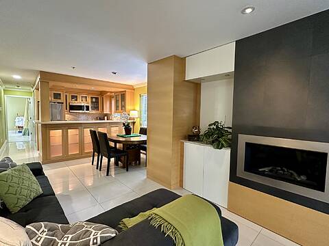 855 16th Street W #108, North Vancouver