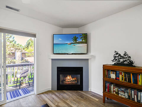 331 Mariners Way, Collingwood