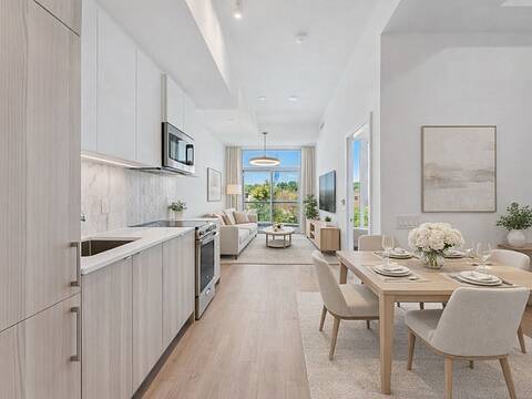 500 Dupont St #310, Toronto