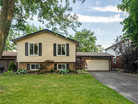 10 Mcmaster Dr, Haldimand