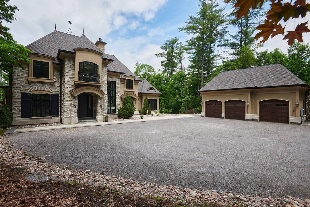 106 Lorlei Drive, McNab/Braeside, Ontario