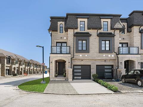 675 Victoria Rd N #15, Guelph