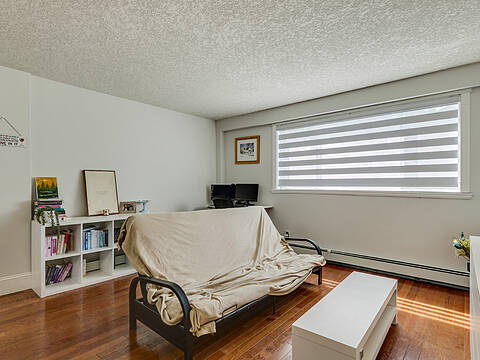 525 22 Avenue SW #104, Calgary