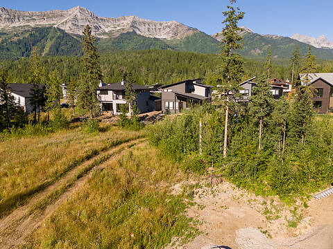 5 Huckleberry Place, Fernie