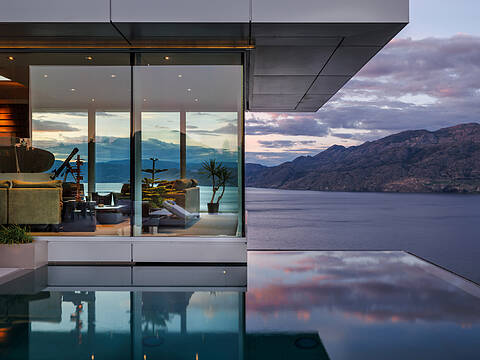 18555 Matsu Drive, Summerland