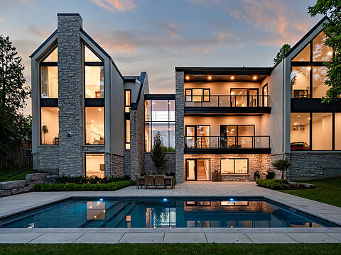 864 Clearview Avenue, London