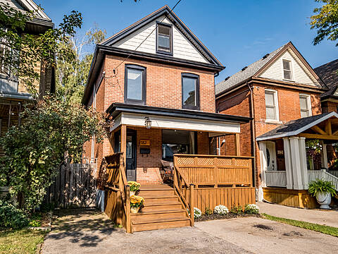 182 Balsam Avenue S, Hamilton
