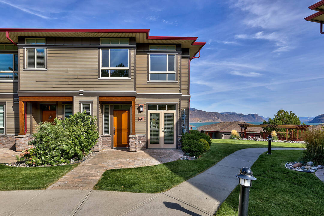 40-175 Holloway Drive, Tobiano, British Columbia