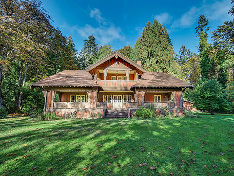 4690 Compton Road East, Port Alberni