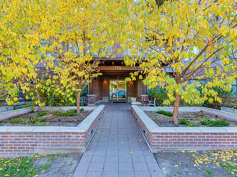 1720 10 Street SW #211, Calgary