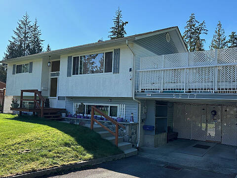 5277 Armstrong Court, Powell River