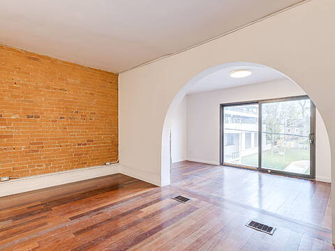 276 Avenue Rd #2ndfrnt, Toronto