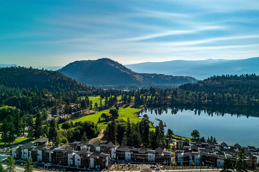 210-2735 Shannon Lake, West Kelowna, British Columbia
