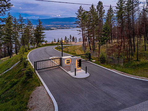 9-1045 Bear Creek Lane, West Kelowna