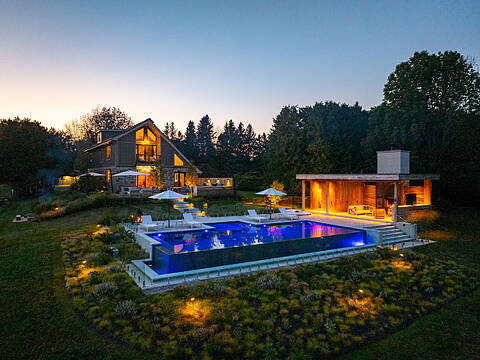 5906 Winston Churchill Blvd, Erin