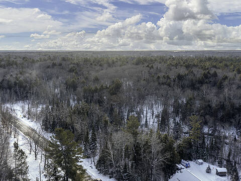 126 Highway 559, Carling