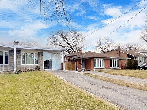 20 Niantic Cres #M, Toronto