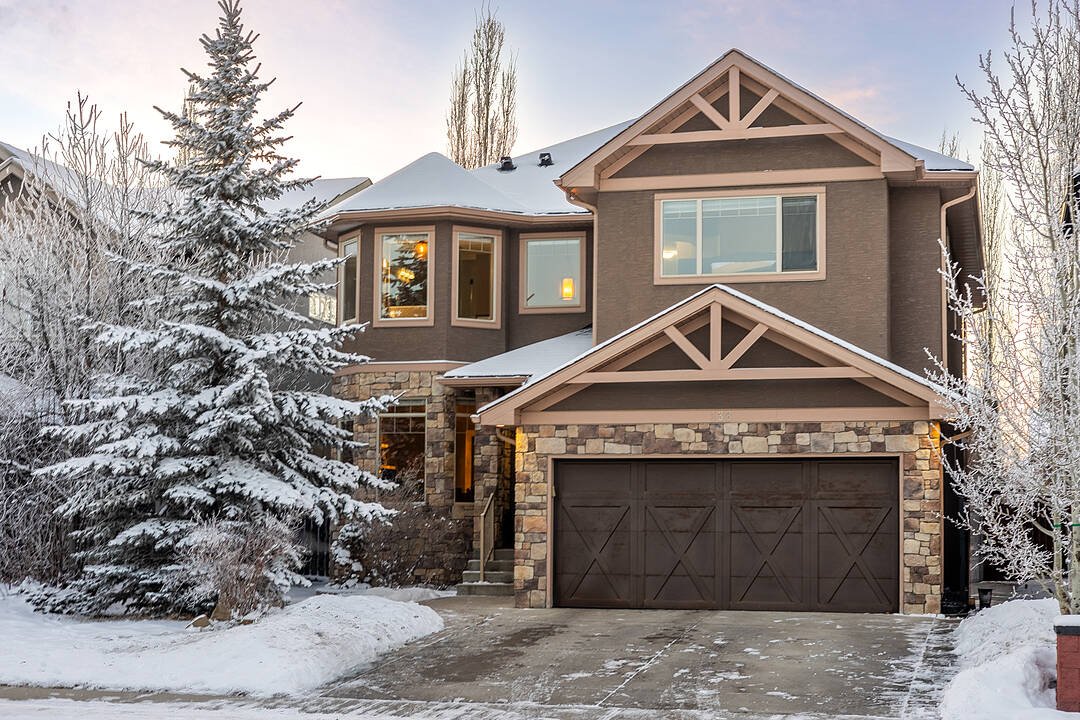 138 Aspen Stone Grove SW, Calgary, Alberta
