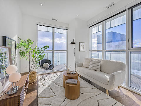 15 Lower Jarvis St #2205, Toronto