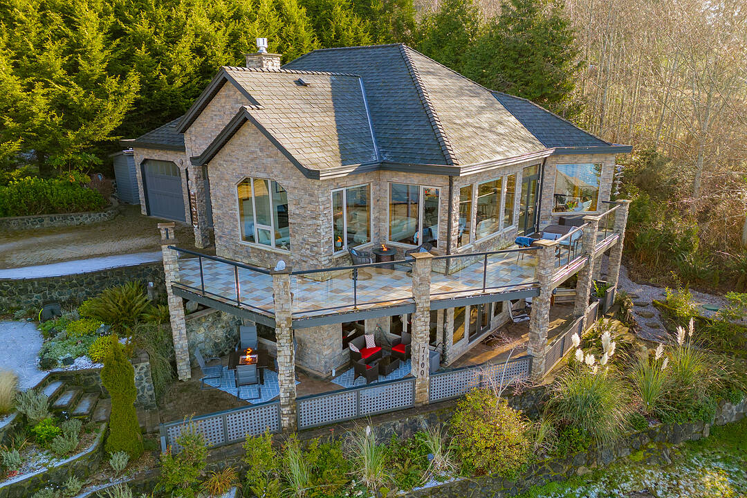 7100 Sea Cliff Road, Sooke, British Columbia