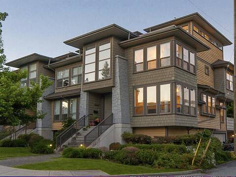 1650 St Georges Avenue, North Vancouver