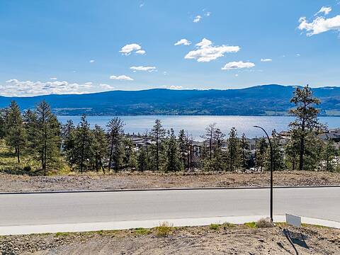 1642 Touriga Place, West Kelowna