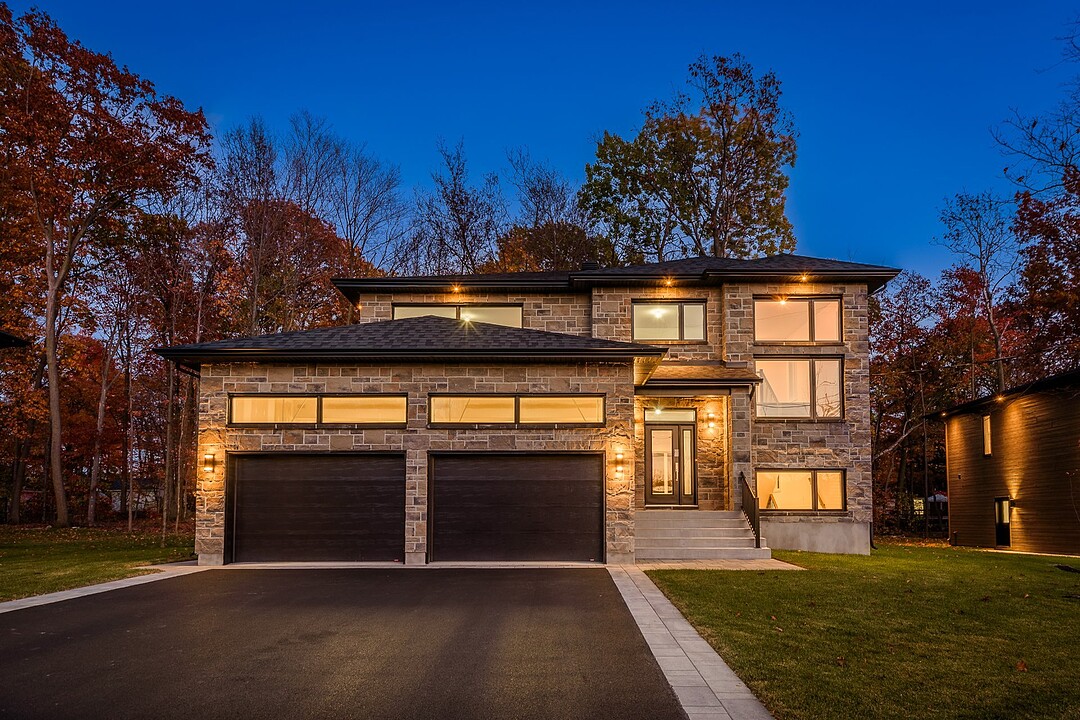 8 Rue du Marais, Notre-Dame-de-l'Île-Perrot, Québec